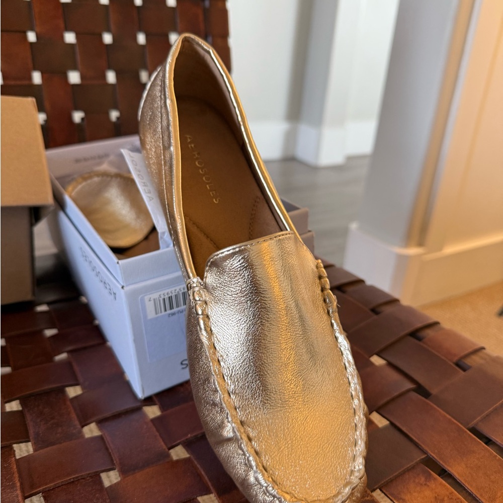 AEROSOLES Metallic Gold Loafers